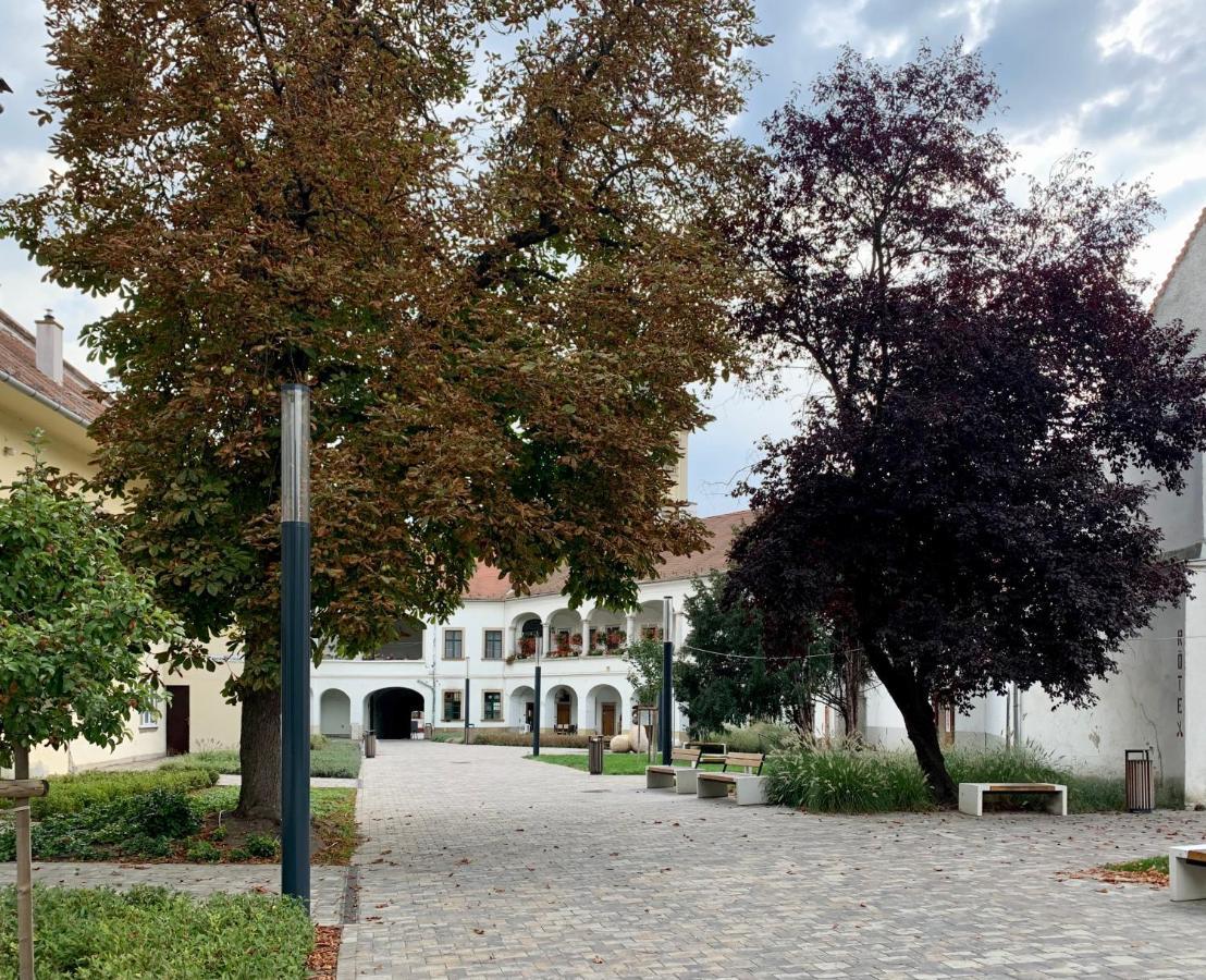 Forst-Haz Apartman Eger Exteriér fotografie