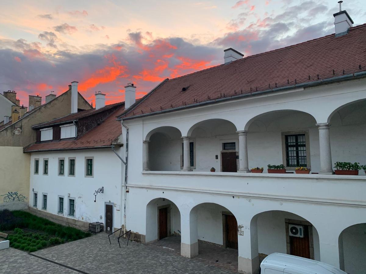 Forst-Haz Apartman Eger Exteriér fotografie
